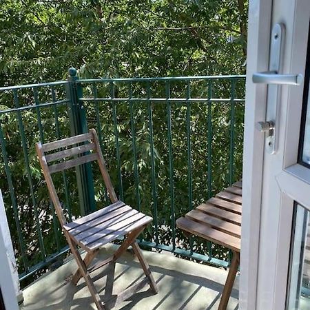 Lovely 2 Bedroom Flat In Greater London Luaran gambar